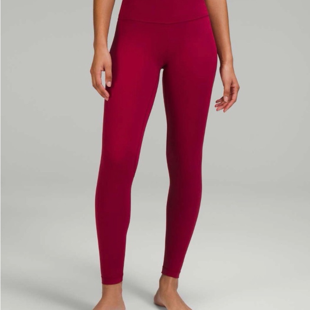 Lululemon HR 23” Align Pomegranate